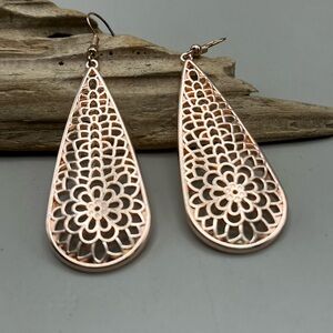 Elegant Rose Gold Toned Teardrop Earrings